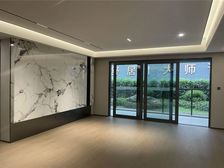 高品质小区 湖景房 精装修 价格看中可以谈