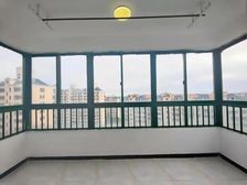 |力荐 临河电梯中层 南北通全明 精装无税费