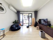 业主诚心出售 精装修 拎包入住 随时可以看房