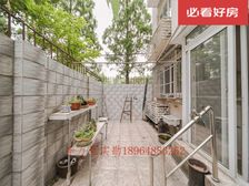 师大附小 中国中学!一楼带双院子 小区中心位置 诚售