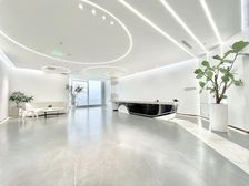 金融城成都银泰中心!核心商务CBD 9隔间50工位 超大气前