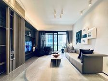 融创臻园 95.6平3居 南向豪华装修 随时签约