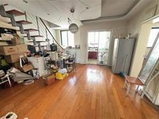 正规商品房 南向采光好 双卫格局 购物方便 临地铁