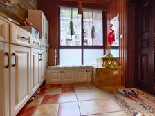 背山面江鸟语花香,满足您的改善需求