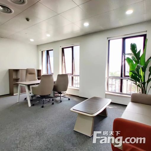 广渠路百环大厦 小户型精装修带家具 拎包入住