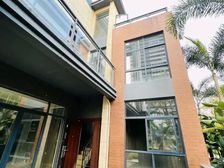 银滩公园景区稀缺花园别墅彰泰系列5房3层使用面积290平20