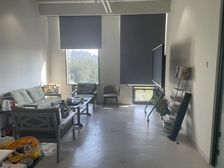 正对电梯小面积,中环世贸,精装修带家具出租,国贸附近