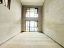 小区正中间大复式 不临街有车位)出门不远龙湖里 好楼层视野佳