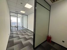 无锡地标 国金中心68平 小面积出租 格局方正 采光好随时看