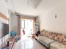 亨通花园东区南里大3居有车位落地窗 地下室经典户型 老证