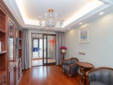 地铁口一梯一户,几乎未入住,楼层好,御庭园 3室2厅 精装修