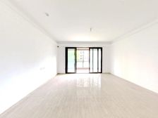 《时代悦城》大平层,前后无遮挡,户型方正,东首户有车位