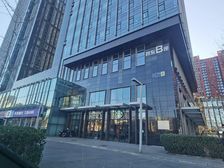 李乃滨推荐首东国际地下5300平招超市,健身,体育,汤泉娱乐