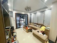 绿地外滩公馆 正规商品房 楼层好 近医院 近地铁 集中供暖