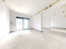 徐家棚地铁口精装三房 东南朝向满二住宅