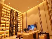 (青龙湖畔)中式别墅 私家电梯 双管家服务 环境好