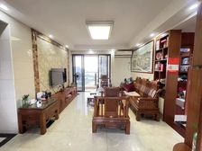 xin出!次顶层,采光观景好,双卧客厅朝南,南向面