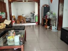 康富花园电梯房,面积106方3房,仅售80万,手快有手慢无