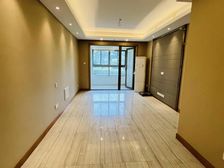 绿洲康城亲水湾 2室2厅1卫 精装修 450万元