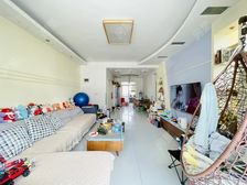 霖雨桥站江东小康城 精装三房 小区中间位置 看房很方便 诚售
