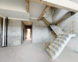 湖山赋别墅 采光好 位置好