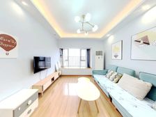 新小区首创天禧68,中阶费5000 标准套三,视野好,采光好