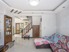 润德半岛电梯房顶复143平152万精装修随时看房价好谈