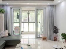 人生港湾南欧城 124.83平3居 南向精装修 着急出售