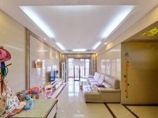 顺欣广场 3房 送车位 包税 南向 中层 急售 价格可谈