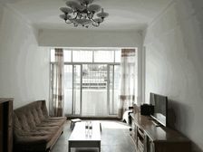 低于市场价3XX万出 本人小区专家 花园社区 高层朝南近地铁