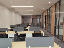 高铁站近 六号线地铁口 享受优惠租金补贴甲写 精装带家具