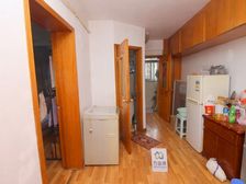 塘沽新村街 交通便捷 购物方便 中间楼层采光好 近医院 满二