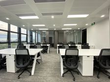 业主直租丨精装修带家具丨落地窗无遮挡丨正对电梯丨户型方正