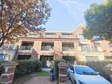 时代御湖邻水联排南北双花园带私家车位