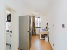 莘松八村 2室1厅1卫 精装修 235万元