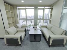 凤城四路企业中心160平2+18工位 特价出租 另有其他面积