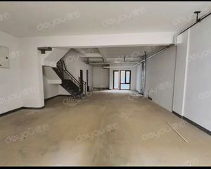 龙山希思庄园联排别墅,全款550万,着急卖