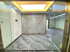 荣超经贸中心 208平 精装修 3个隔间 特价出租