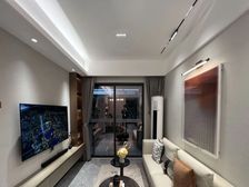 公交珠实·花城云著 送车位 精装 急售 南向 中层 可议价