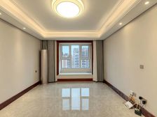 亦庄橡树湾 4室2厅 123.58平