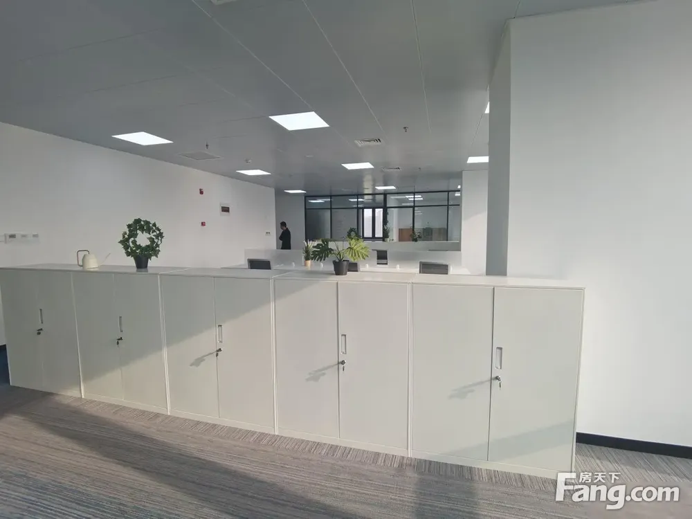 静安大宁邻久光中心 新华园 宝华中心 大宁音乐广场 大宁国际