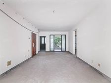 星湖花园,全新毛坯从未住过人,电梯洋房,一梯两户