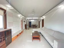 百合苑大4房,(330 各付税费)业主砸价,还带两个固定车位