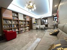 世外隔壁 精装大平层 户型四方四正南北通透 小区环境好