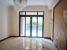 送花园80平米 带地下室精装房 出行方便配套成熟