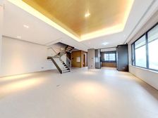 一线景观 仁恒品质 自带运动会所 精装三大件 挥泪降价卖