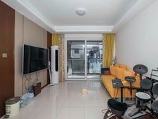 禹洲丁香里 89平 满五 住房 3室2厅 房东急置换 诚意