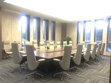 双桥 世通国际大厦 200平精装带家具 户型方正 价格优惠