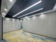 CBD光华路soho二期475平米精装修,带家具。