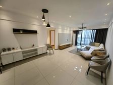 御东方二期三房 急售装修好没住过 单价5000 好楼层